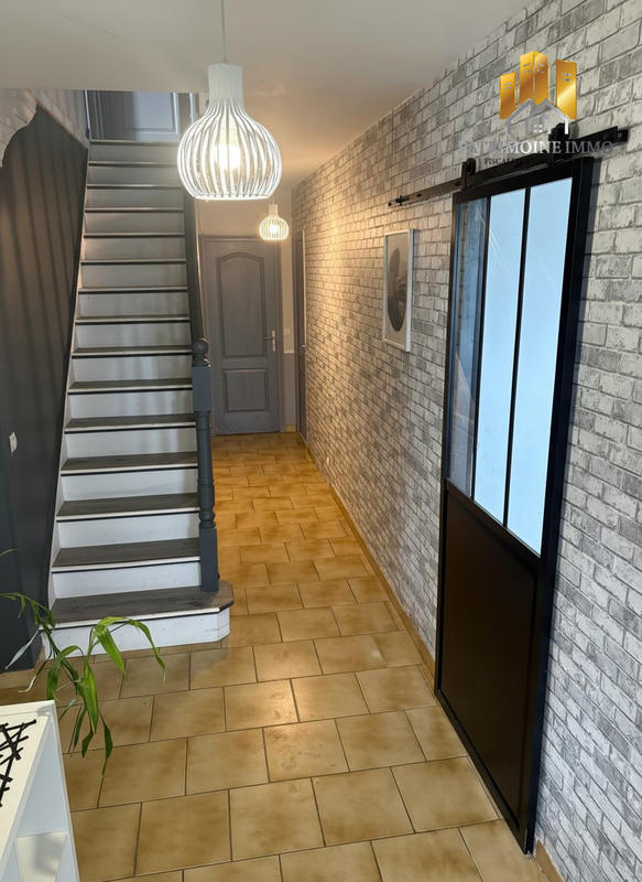 Maison - 160 m² - 6 pièces