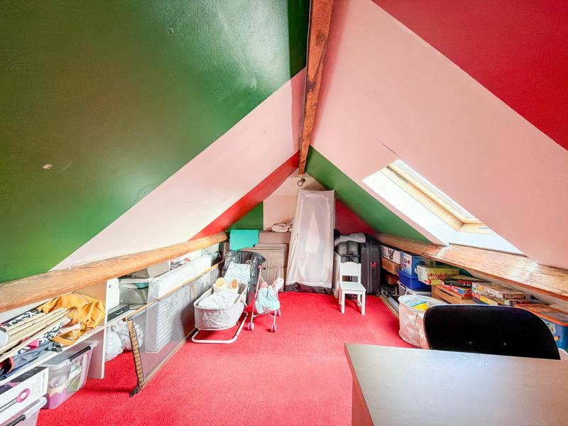 Maison - 80 m² - 4 pièces