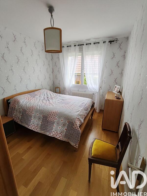 Maison - 95 m² - 6 pièces