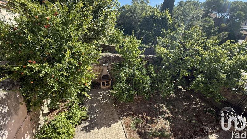 Maison - 287 m² - 10 pièces