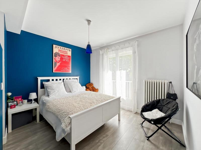 Maison - 205 m² - 7 pièces