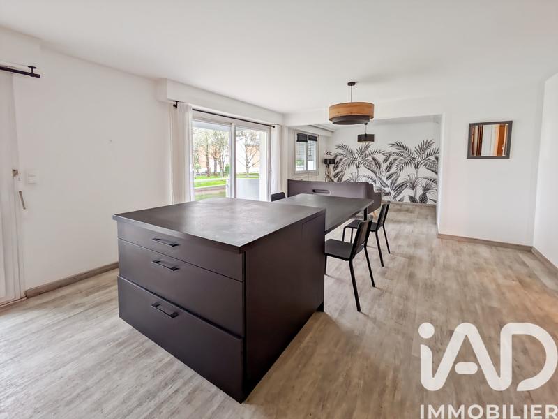 Appartement - 81 m² - 5 pièces