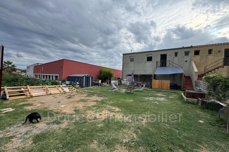 Local commercial - 380 m²