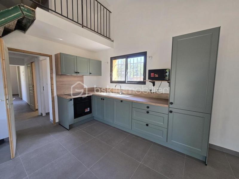 Maison - 76 m² - 4 pièces