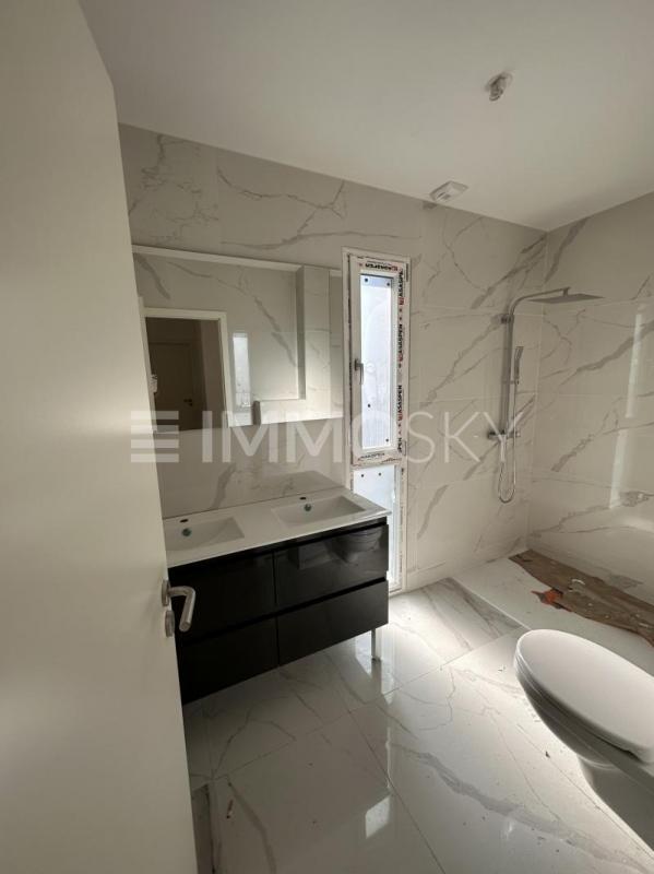 Maison - 81 m² - 5 pièces