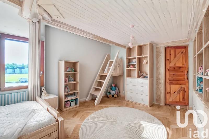 Maison - 191 m² - 6 pièces