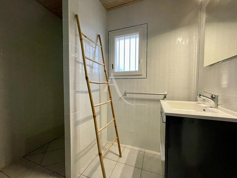 Maison - 82 m² - 4 pièces