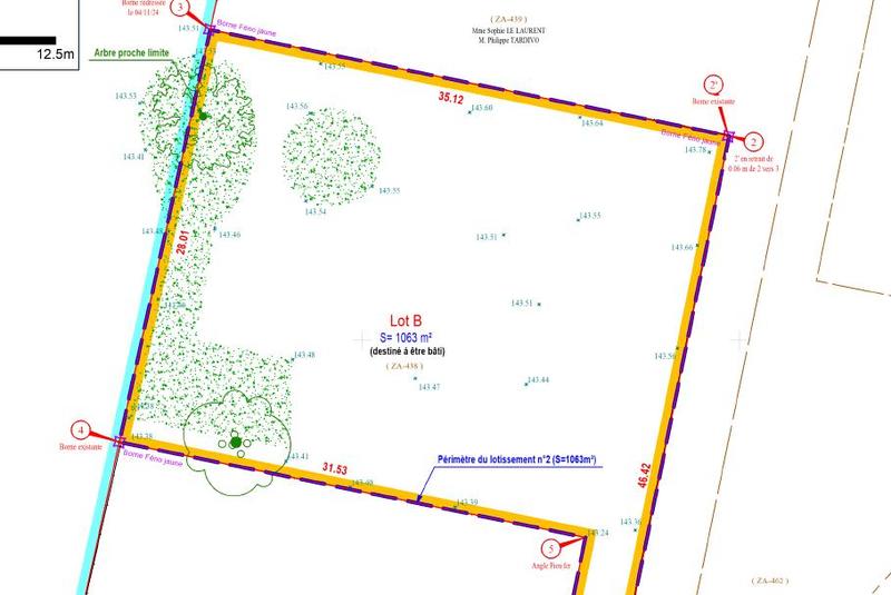 Terrain constructible - 1 063 m²