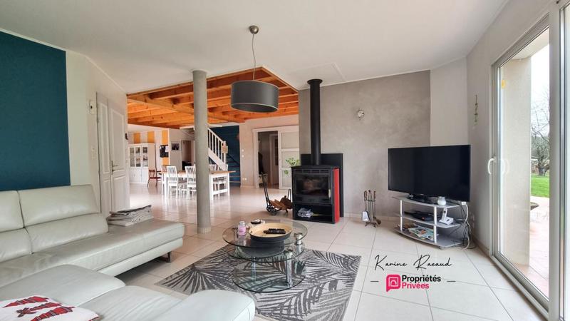 Maison - 185 m² - 8 pièces