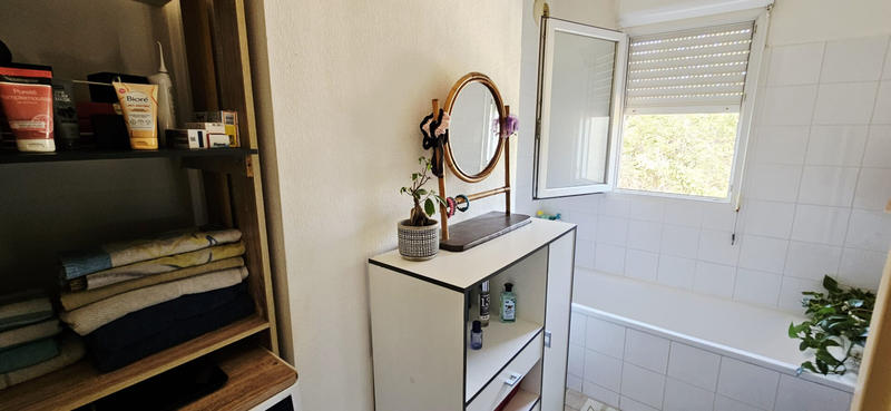 Appartement - 79 m² - 4 pièces