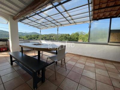 Villa - 83 m² - 4 pièces