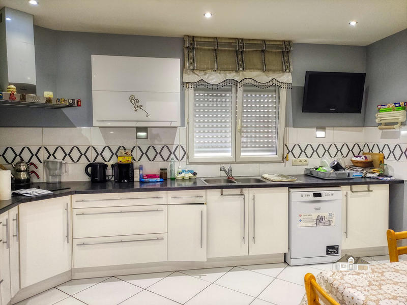 Maison contemporaine - 152 m² - 5 pièces