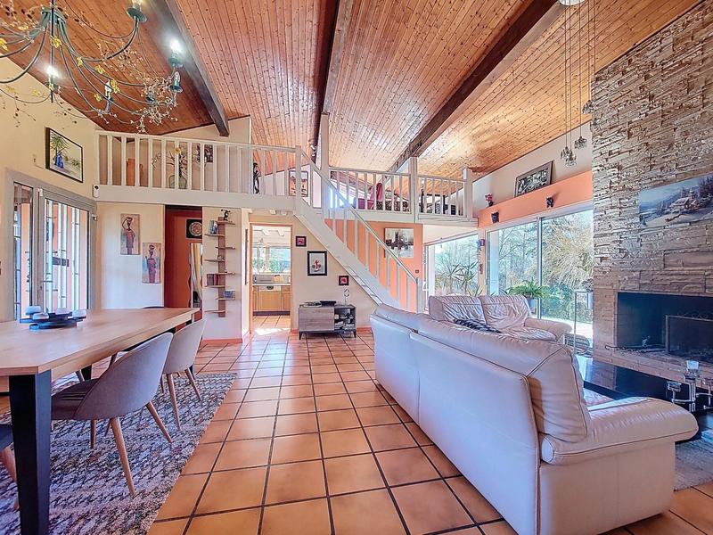 Maison - 134 m² - 6 pièces