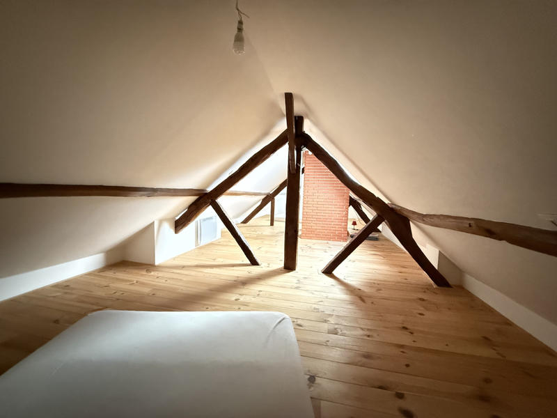 Maison - 313 m² - 14 pièces