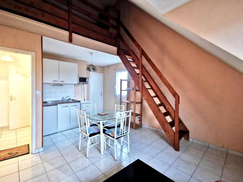 Maison - 215 m² - 8 pièces