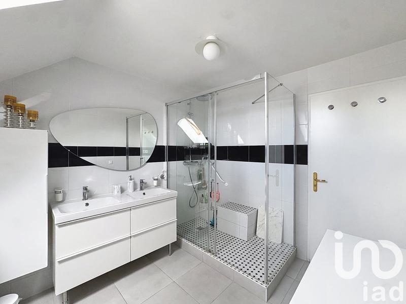 Maison de ville - 106 m² - 5 pièces