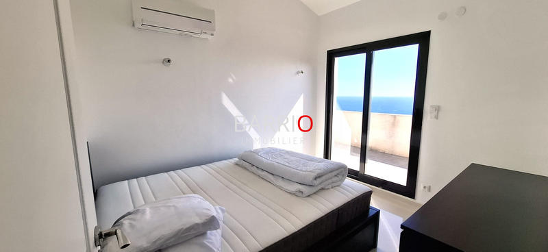 Maison contemporaine - 100 m² - 4 pièces