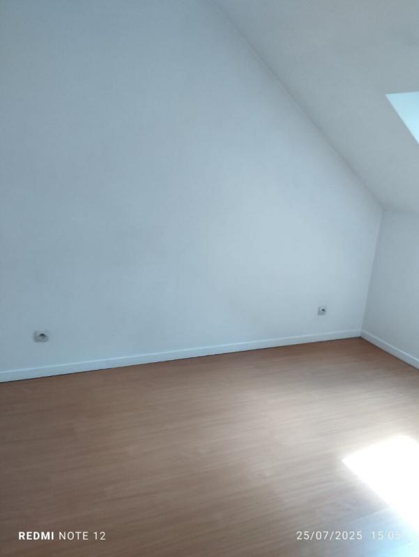Appartement - 65 m² - 5 pièces