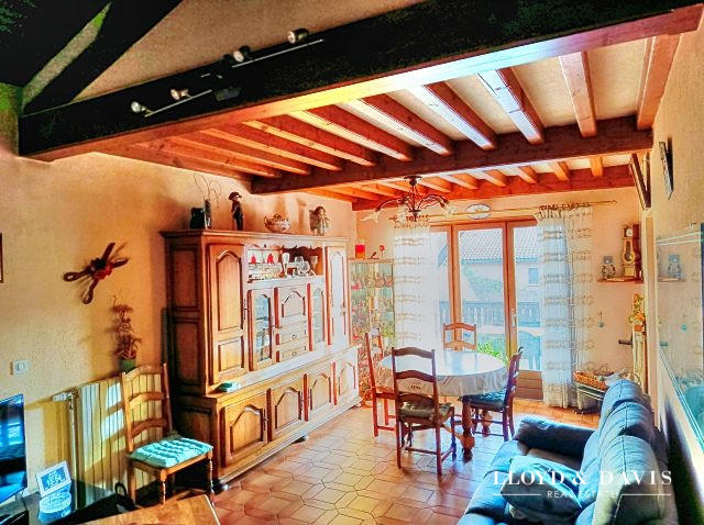 Maison - 125 m² - 5 pièces