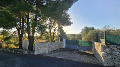 Terrain - 1 352 m²