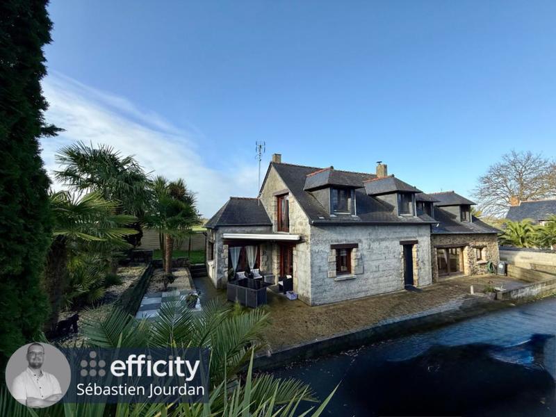 Maison - 136 m² - 6 pièces