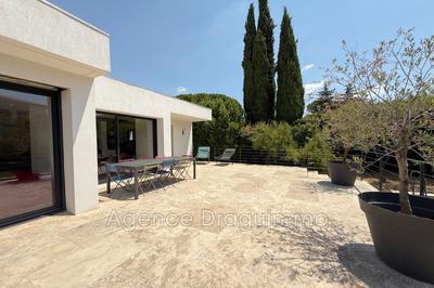 Maison - 154 m² - 6 pièces