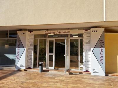 Local commercial - 77 m² - 1 pièce