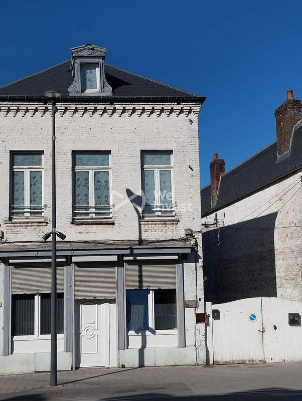 Immeuble - 150 m² - 1 pièce