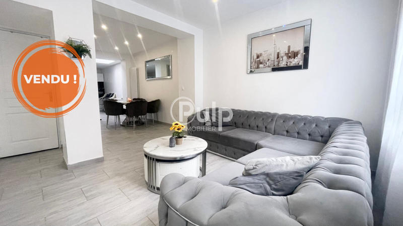 Maison de ville - 75 m² - 5 pièces