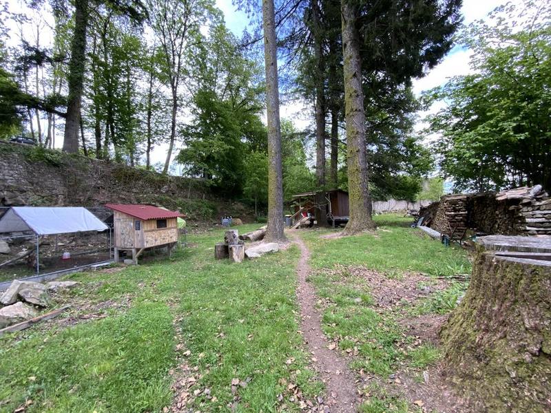 Maison - 235 m² - 9 pièces