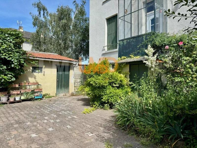 Maison - 110 m² - 5 pièces