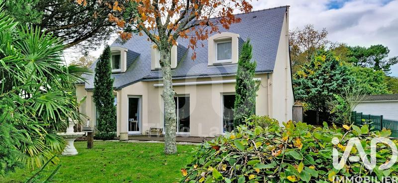 Maison - 182 m² - 7 pièces