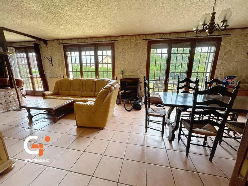 Maison - 140 m² - 6 pièces