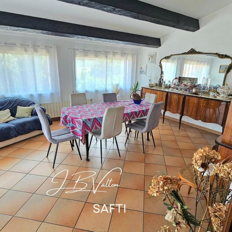 Maison - 130 m² - 6 pièces