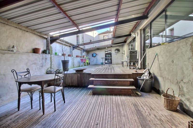 Loft - 269 m² - 6 pièces