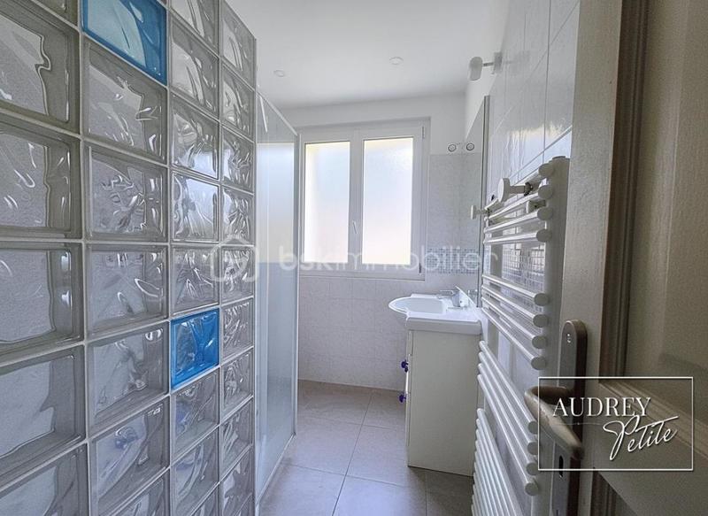 Maison - 148 m² - 7 pièces