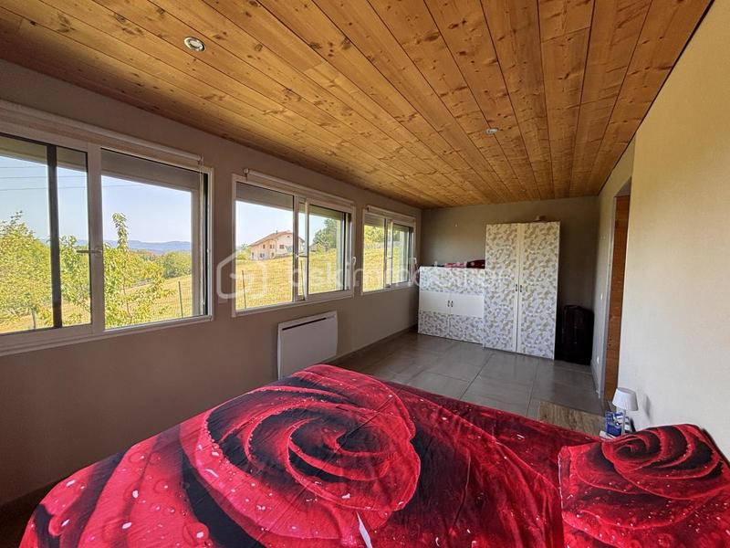 Maison traditionnelle - 140 m² - 6 pièces