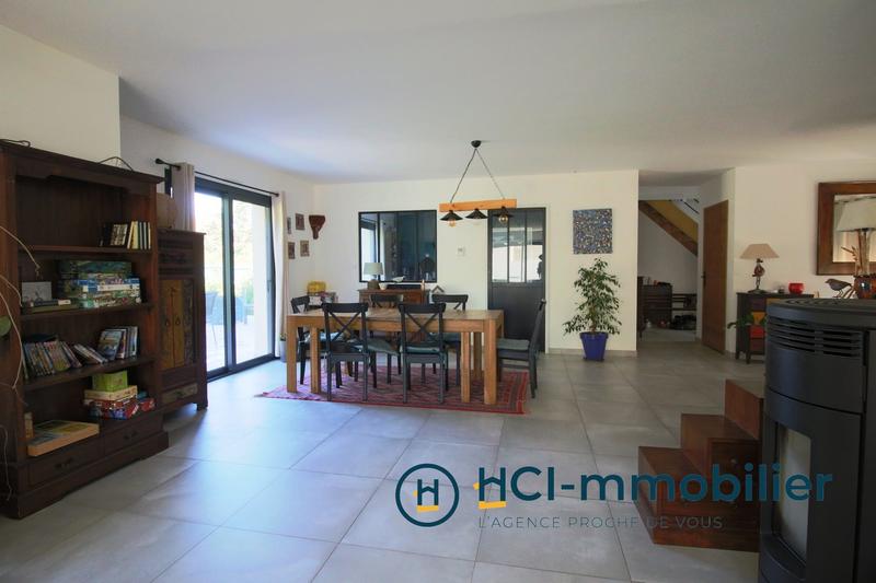 Maison - 165 m² - 6 pièces