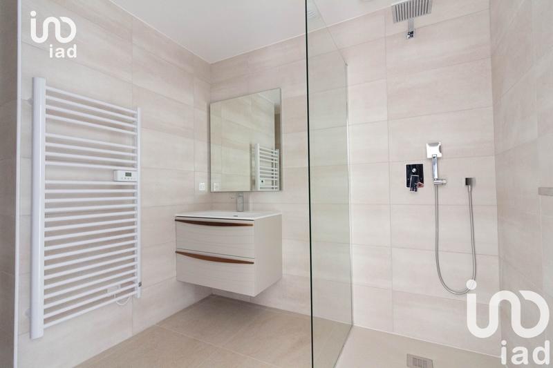 Appartement - 98 m² - 4 pièces