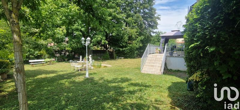 Maison - 183 m² - 6 pièces