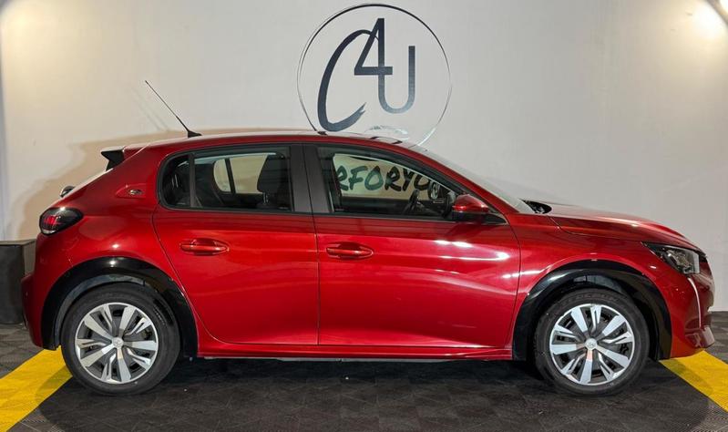 Peugeot 208 II (P21) 5 Portes e-208 100kW 136ch Apple CarPlay, Régulateur de vitesse, Radars Ar stationnement