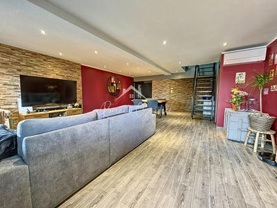 Duplex - 99 m² - 3 pièces