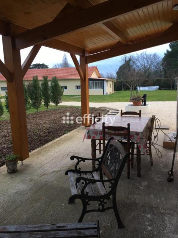 Maison - 200 m² - 5 pièces