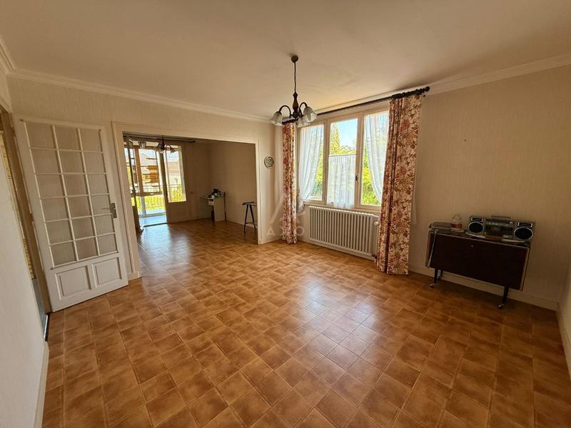 Maison - 136 m² - 6 pièces