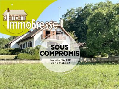 Maison - 157 m² - 7 pièces