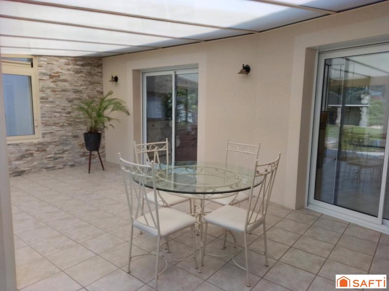 Maison - 155 m² - 6 pièces