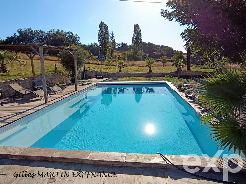 Maison - 135 m² - 5 pièces