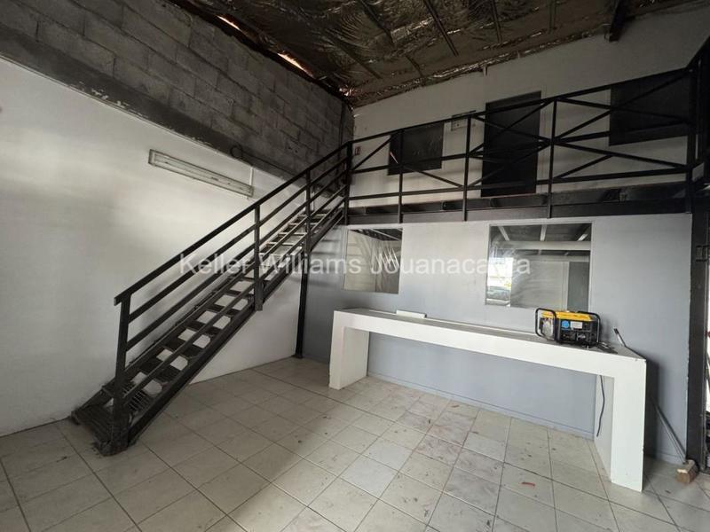 Local commercial - 202 m²