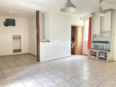 Maison - 102 m² - 4 pièces