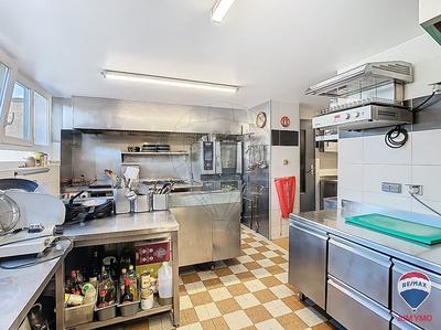 Magasins - 320 m² - 3 pièces